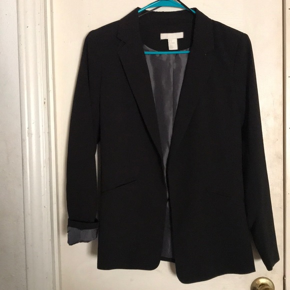 Black blazer from H&M - Picture 1 of 2